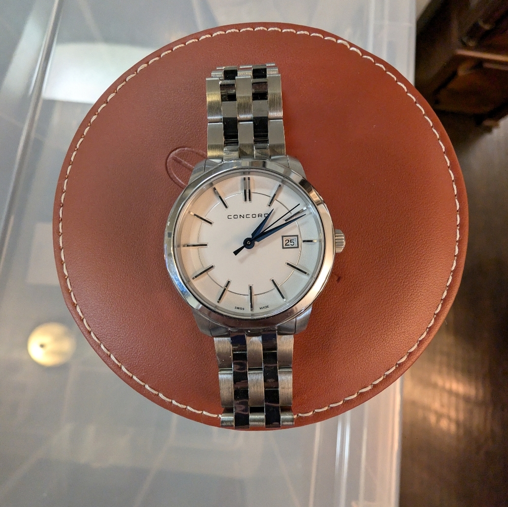 Concord Women's watch ⌚ - Picture 6 of 11